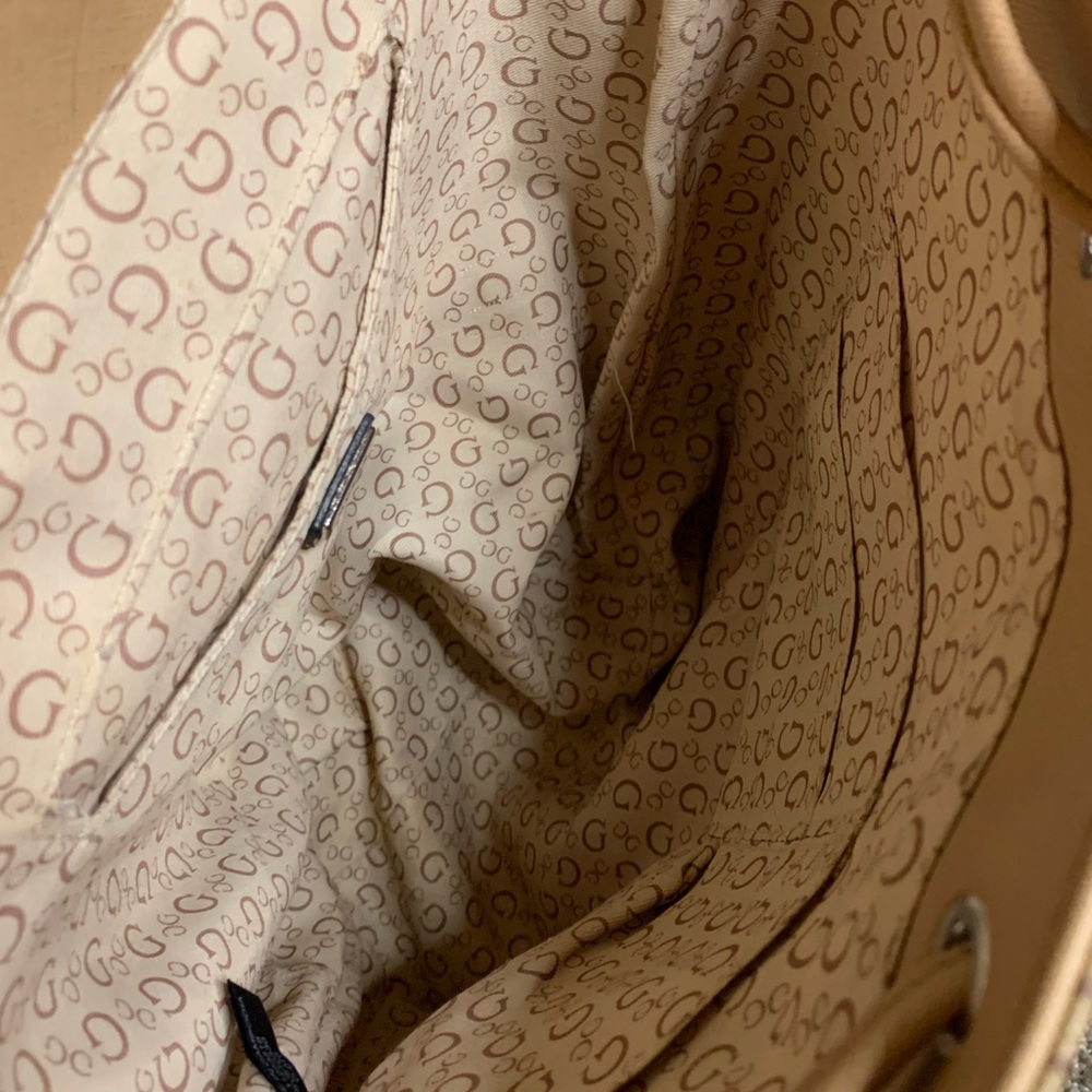 Guess backpack - Picture 4 of 10